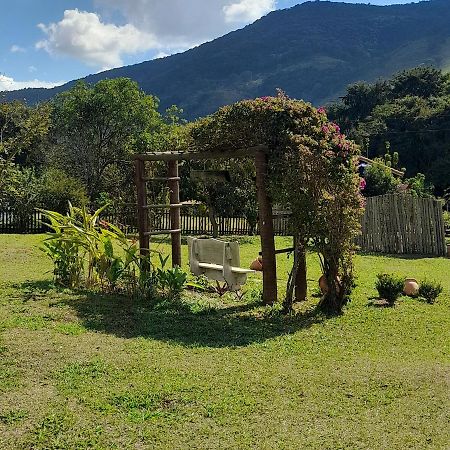 Recanto Das Flores São Tomé das Letras Esterno foto
