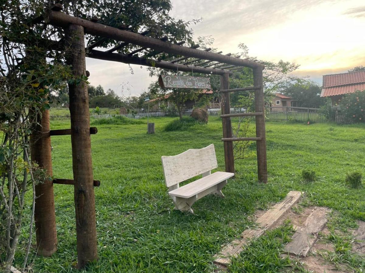 Recanto Das Flores São Tomé das Letras Esterno foto